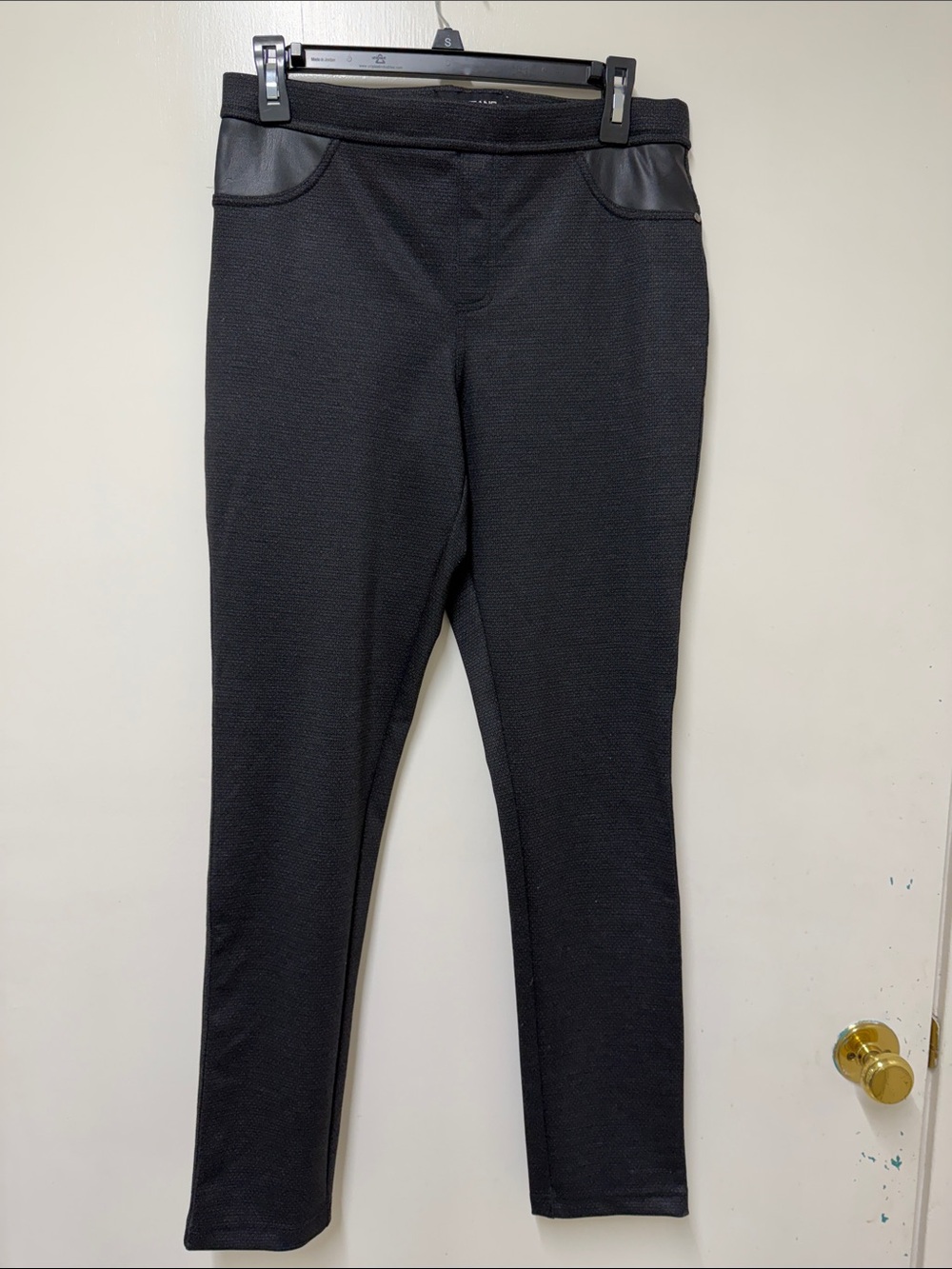 DKNY Black Ponte Leggings with Logo Waistband